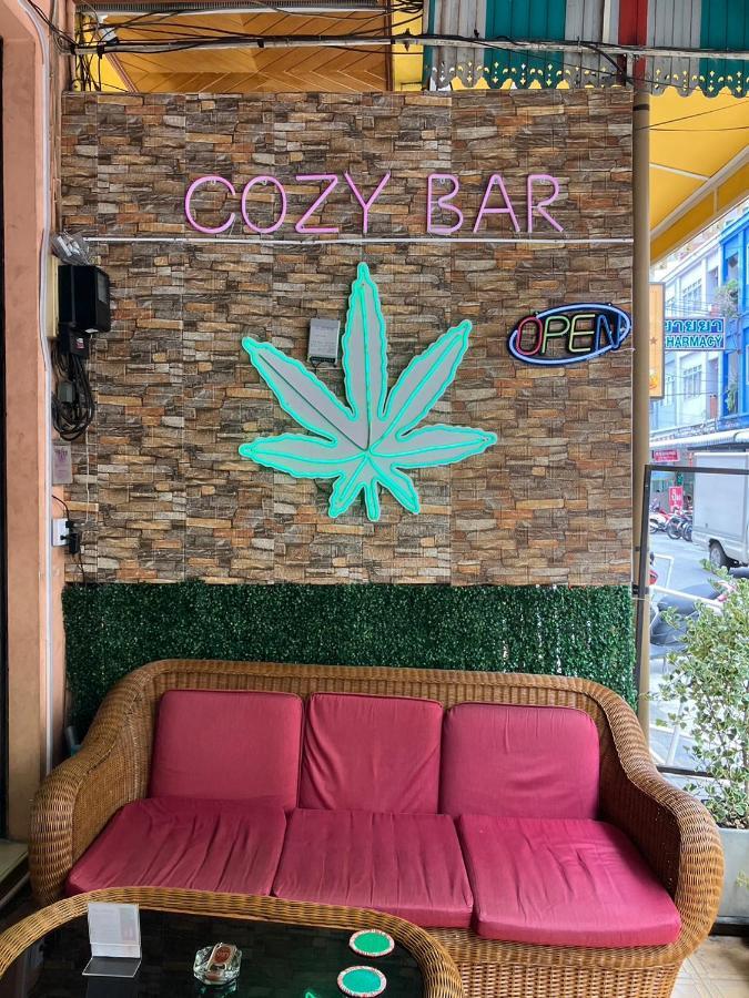Cozy Place Patong Exterior foto